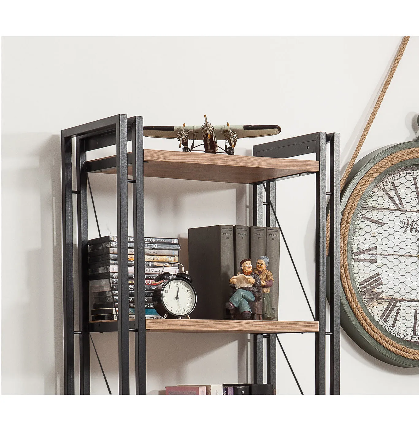 Bookshelf Cosmo Penta